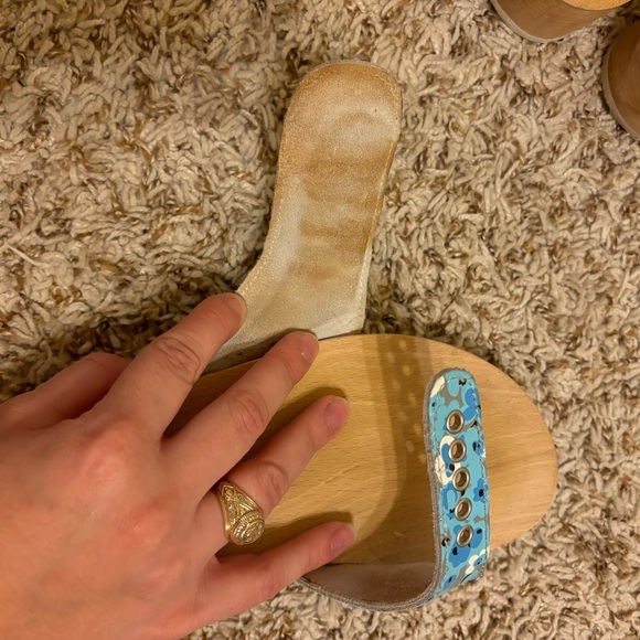 Vintage Dr Scholl's Wooden Exercise
Sandals Blue Floral Size 8 Italy - Picture 5 of 16